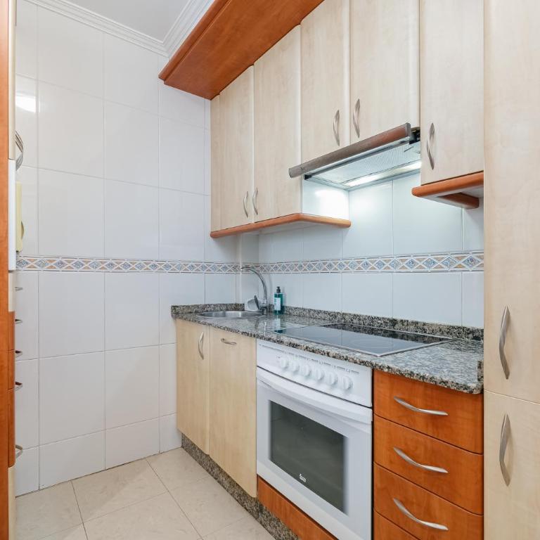 Confort céntrico en Vilagarcía by CABANA Rentals - Apartamento de 3 dormitorios - 21