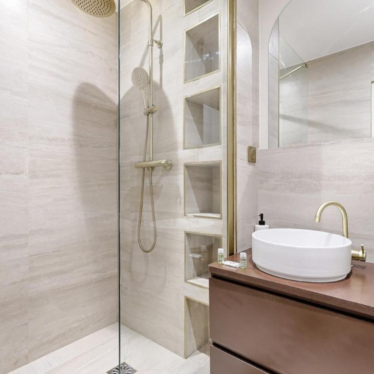 Studio d'architecte Bellot Buttes Chaumont - Appartement 1 Chambre - 11