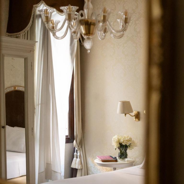 Maison Venezia | UNA Esperienze - Camera Deluxe Matrimoniale/Doppia con Letti Singoli - 4