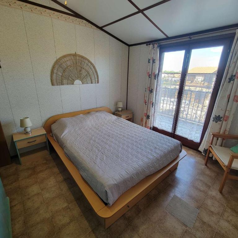 Belle villa d'angle spacieuse climatisée, dans domaine PORTES DU SOLEIL, 3 chambres, 6 couchages, wifi, 400m de la mer LRPDSA6 - Maison 3 Chambres - 7