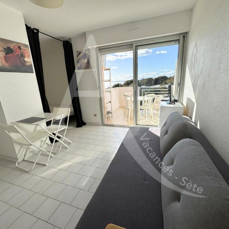 Studio avec balcon et parking a 2 pas des plages - Apartamento Estudio con balcón - 1