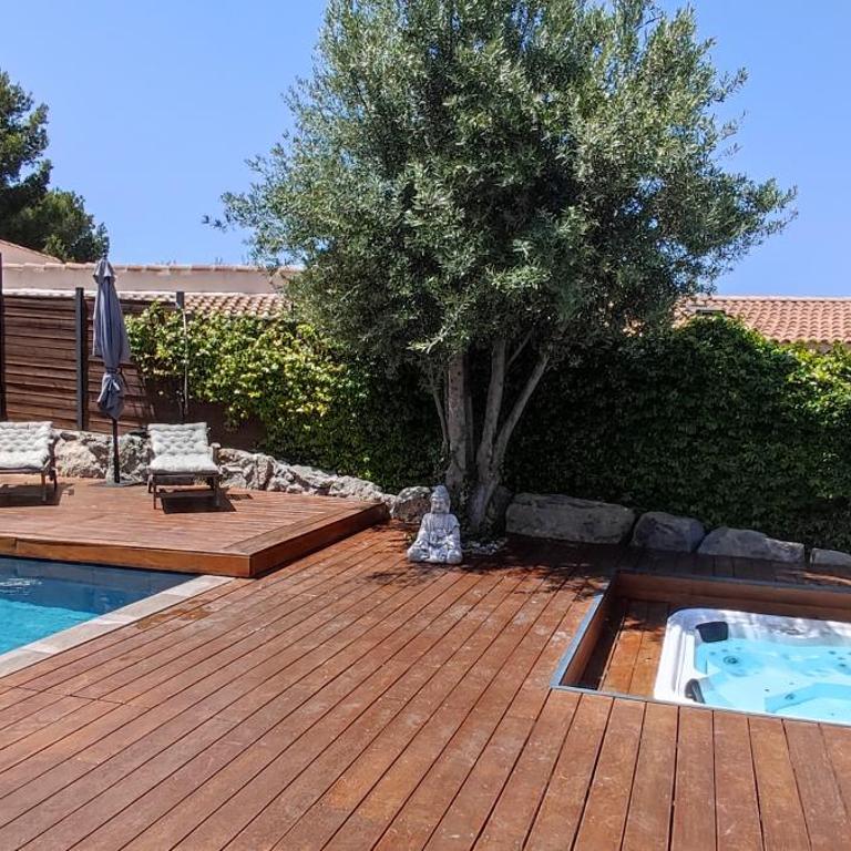 VILLA MODERNE PISCINE JACUZZi - Villa 3 Chambres - 1