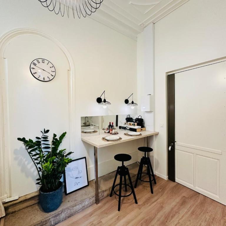 Au VIII - Appartement 2 Chambres - 17