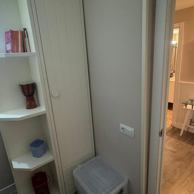 Exclusivas vistas al Mar Mediterraneo con terraza By Turihome - Three-Bedroom Apartment - 31