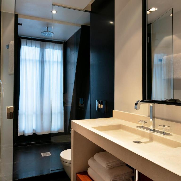 Le Metropolitan, Paris Tour Eiffel, a Tribute Portfolio Hotel - Chambre Lit King-Size Supérieure - 5
