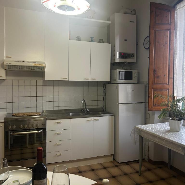 Appartamento Mariposa - Appartamento con 2 Camere da Letto - 2