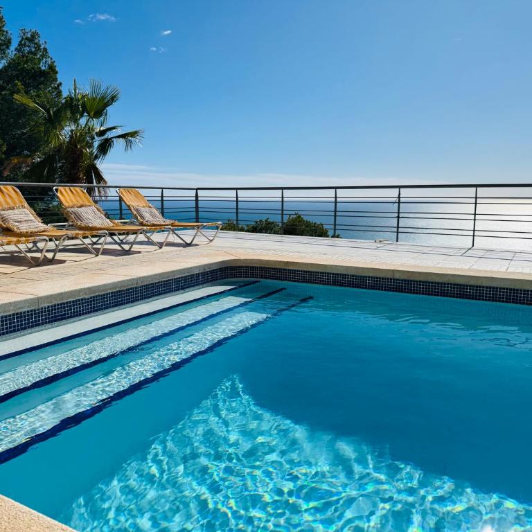 Seaview 6br villa with private pool - Villa - 2