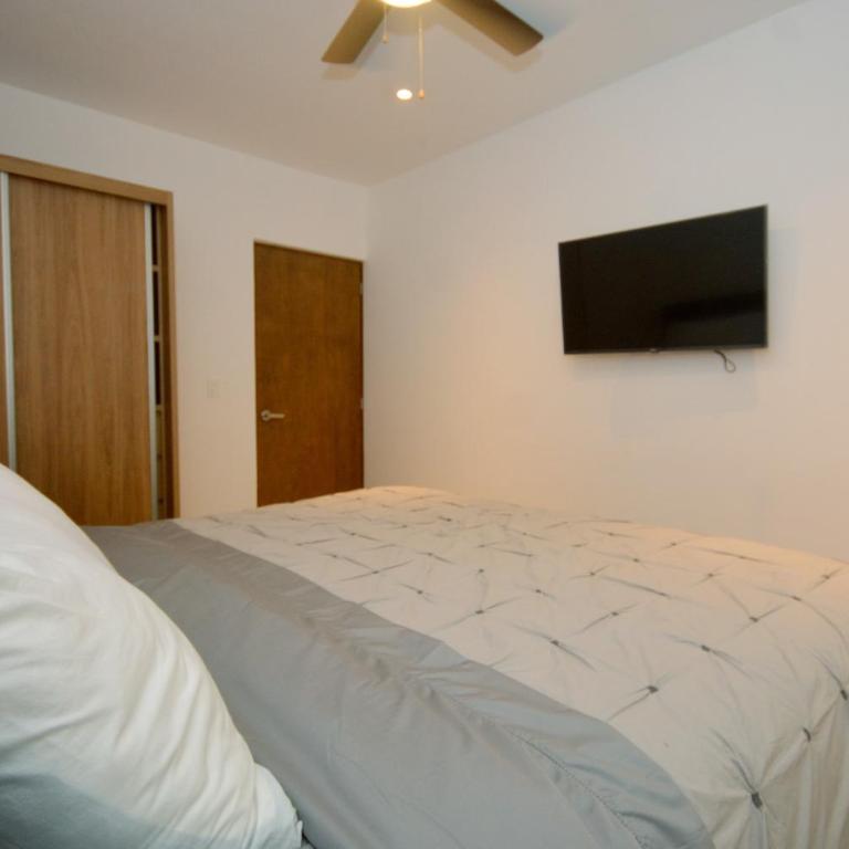 Ipana Siempre Playa Dowtown - Three-Bedroom Apartment - 2