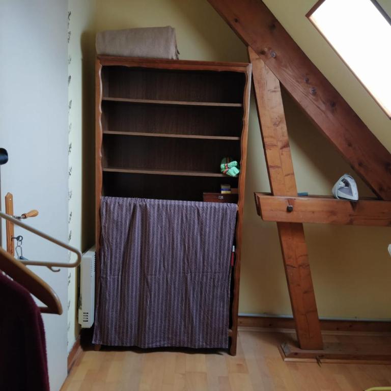 champagne - Chambre Double avec Salle de Bains Privative - 9