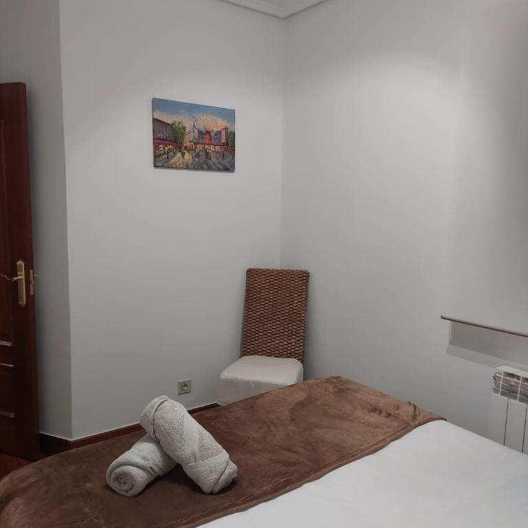 Nuevo, junto al Ayuntamiento y Casco Viejo - Apartamento de 2 dormitorios - 17