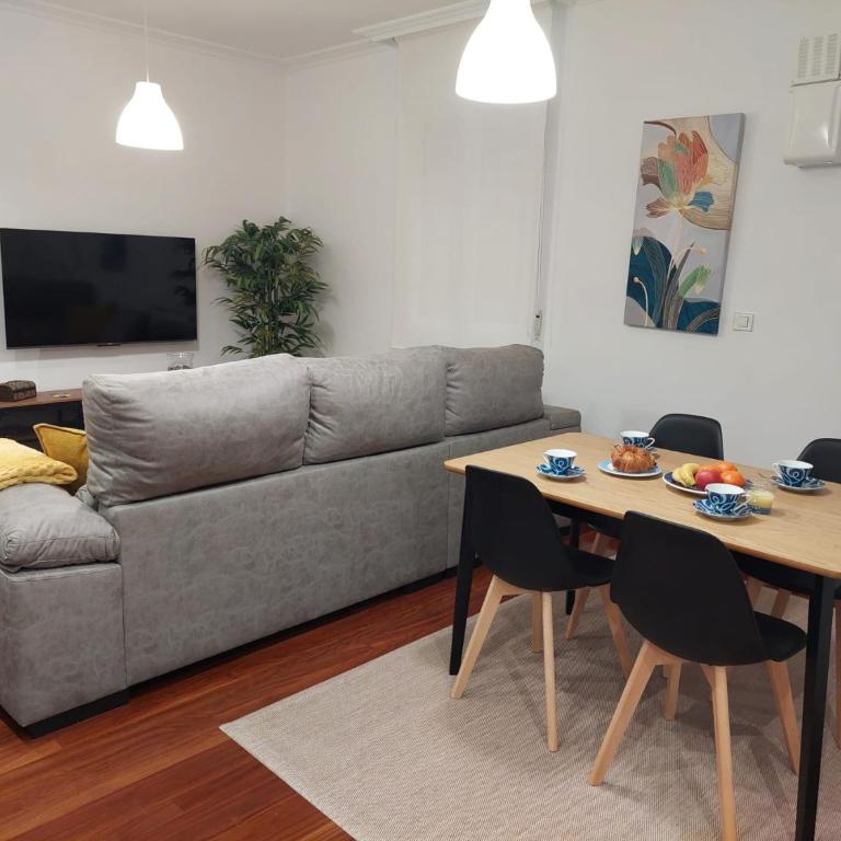 Nuevo, junto al Ayuntamiento y Casco Viejo - Apartamento de 2 dormitorios - 3