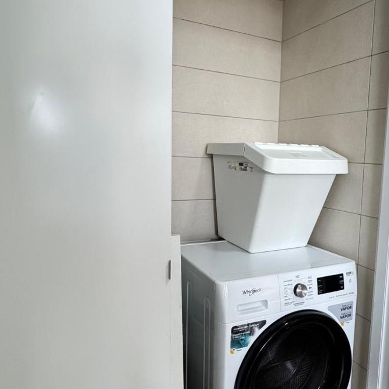 Apartamento Luxury - Three-Bedroom Apartment - 17