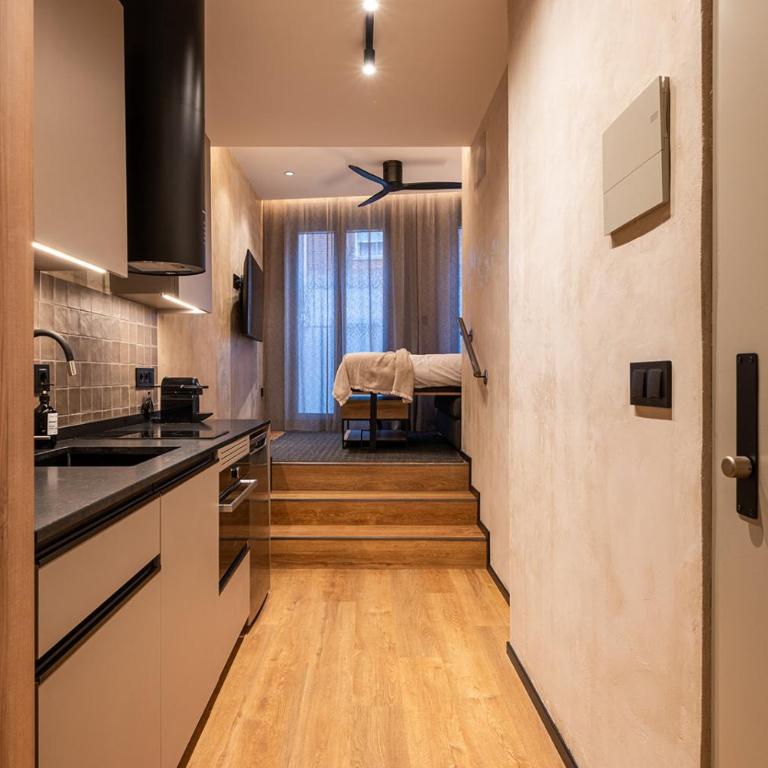 Dobo Madrid MA24 - Studio - 4