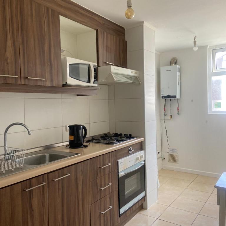 APp BRINTRUP - Two-Bedroom Apartment - 8