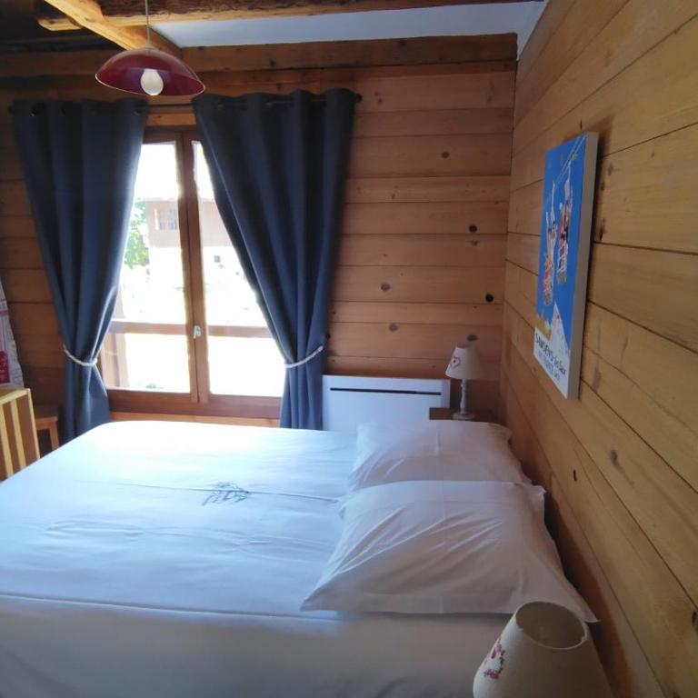 Chalet La Ferme d'Henriette, à Samoëns - Three-Bedroom Chalet - 39