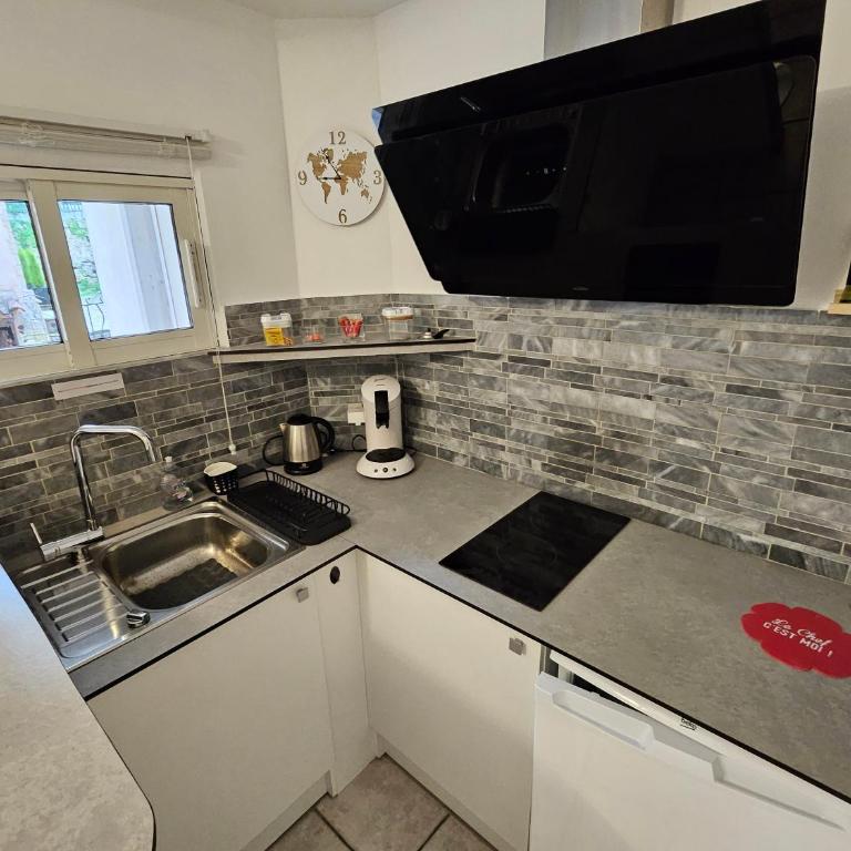 Appartement dans ancien moulin à huile rénové - Appartement 2 Chambres - Vue sur Jardin - 2