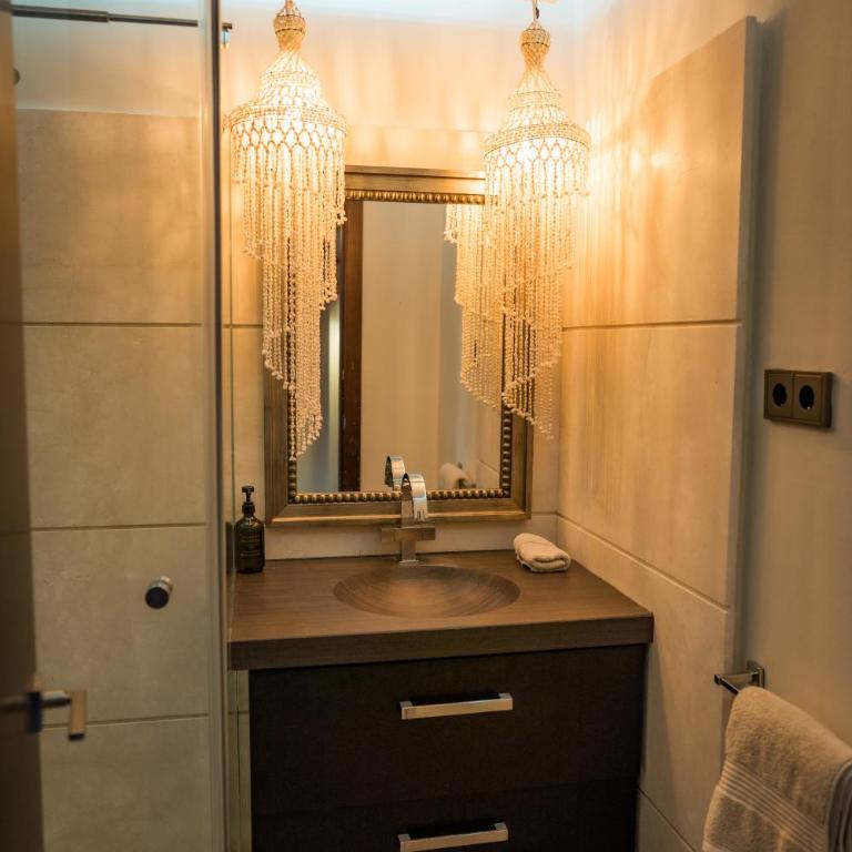 Casa Elegancia - Beach Paradise - Four-Bedroom House - 21