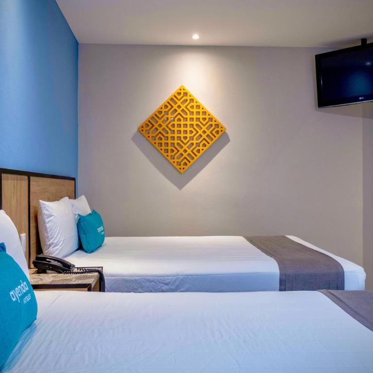 Continental Mexicano - Habitación Doble Estándar con 2 camas grandes - 5