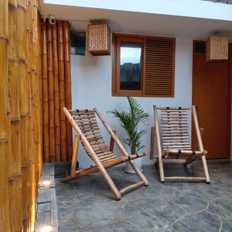 Hotel Chicama Home and lounge - Deluxe Double Room with Shower - 1