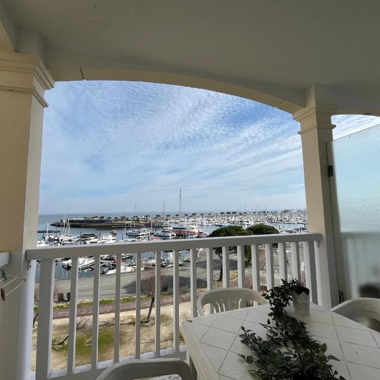 Appartement T3 avec balcon et parking privé au port d'Arcachon - FR-1-319-591 - Apartment - 1