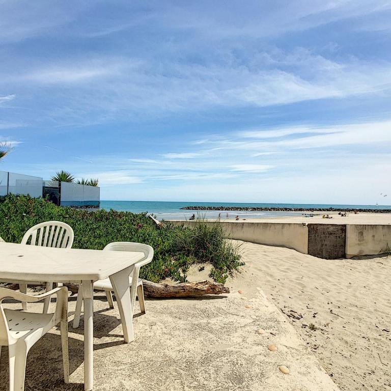 Appartement T4 en bord de plage avec terrasse et parking à Carnon - Appartement 3 Chambres - 4