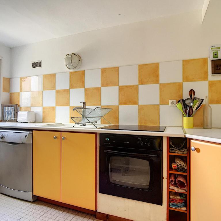 Appartement T4 en bord de plage avec terrasse et parking à Carnon - Appartement 3 Chambres - 14