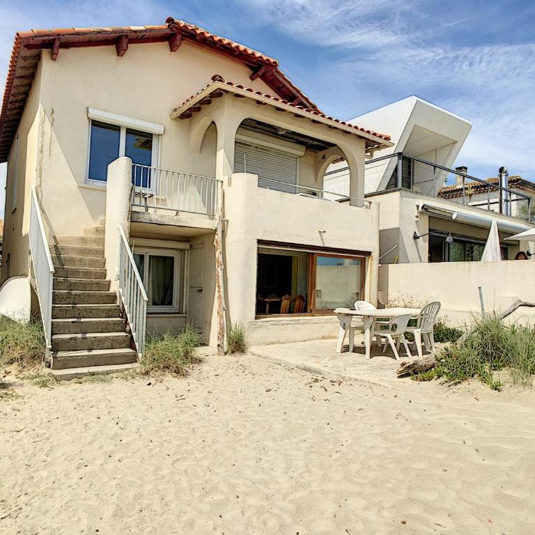 Appartement T4 en bord de plage avec terrasse et parking à Carnon - Appartement 3 Chambres - 17