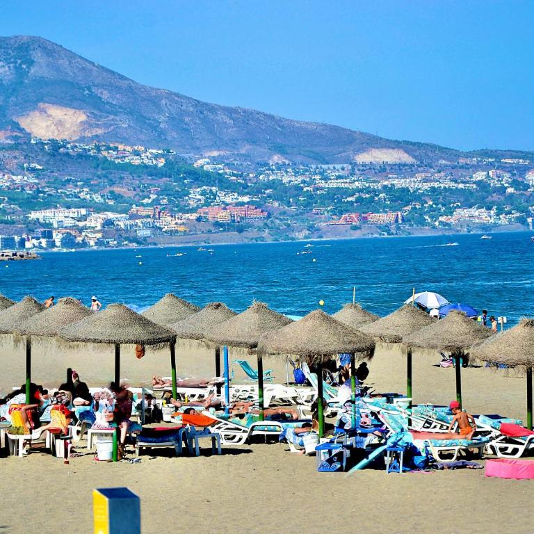 FARO I Lovely Apartment with Sunny Terrace, Barbacoa Pet Friendly in Mijas Costa & Fuengirola - Apartamento de 2 dormitorios - 28
