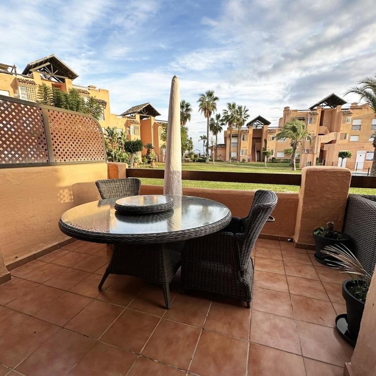 2 bedroom apartment with terrace and pool - Apartamento de 2 dormitorios - 7