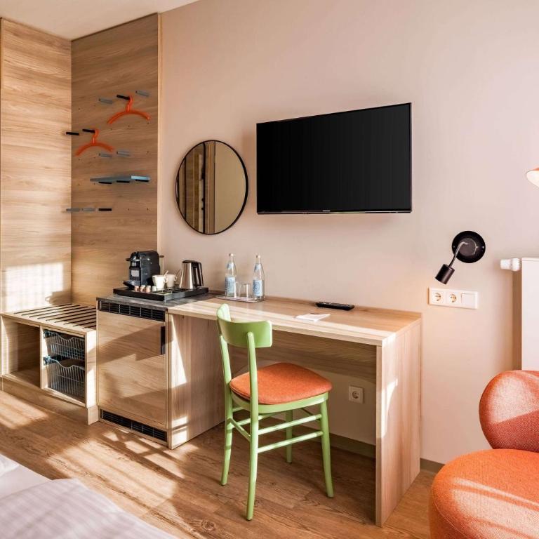 Ramada Encore by Wyndham Munich Messe - Premium Zimmer mit 1 Doppelbett - 4