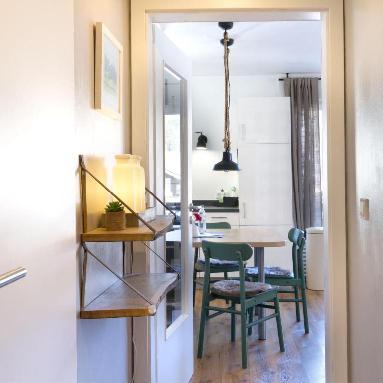 Melanie -401- - Apartment - 11