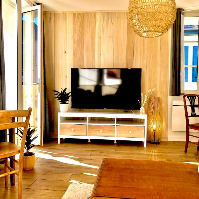 Appartement Tout Confort Coeur de Ville Grand Balcon Le Néouvielle - Apartment mit 1 Schlafzimmer - 18