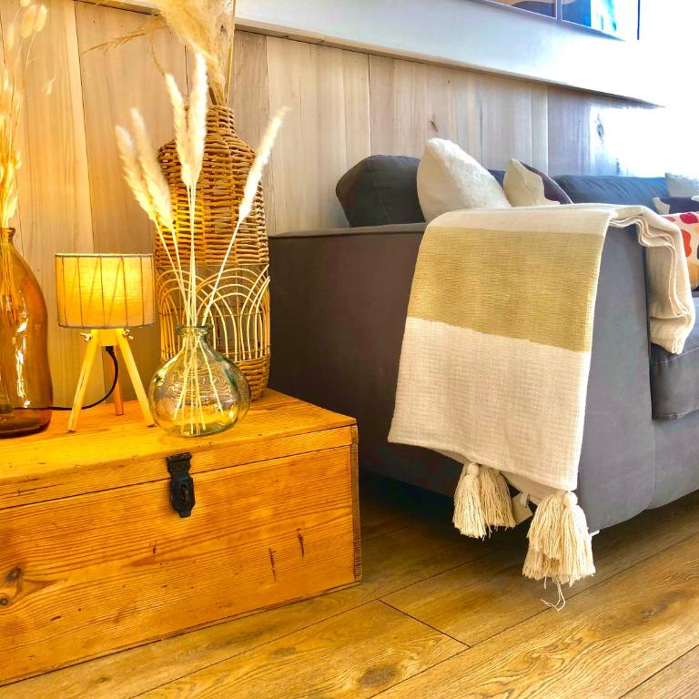 Appartement Tout Confort Coeur de Ville Grand Balcon Le Néouvielle - Apartment mit 1 Schlafzimmer - 23