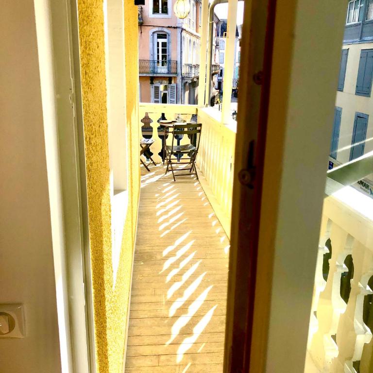 Appartement Tout Confort Coeur de Ville Grand Balcon Le Néouvielle - Apartment mit 1 Schlafzimmer - 26