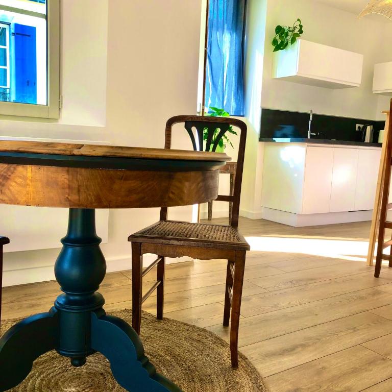 Appartement Tout Confort Coeur de Ville Grand Balcon Le Néouvielle - Apartment mit 1 Schlafzimmer - 27