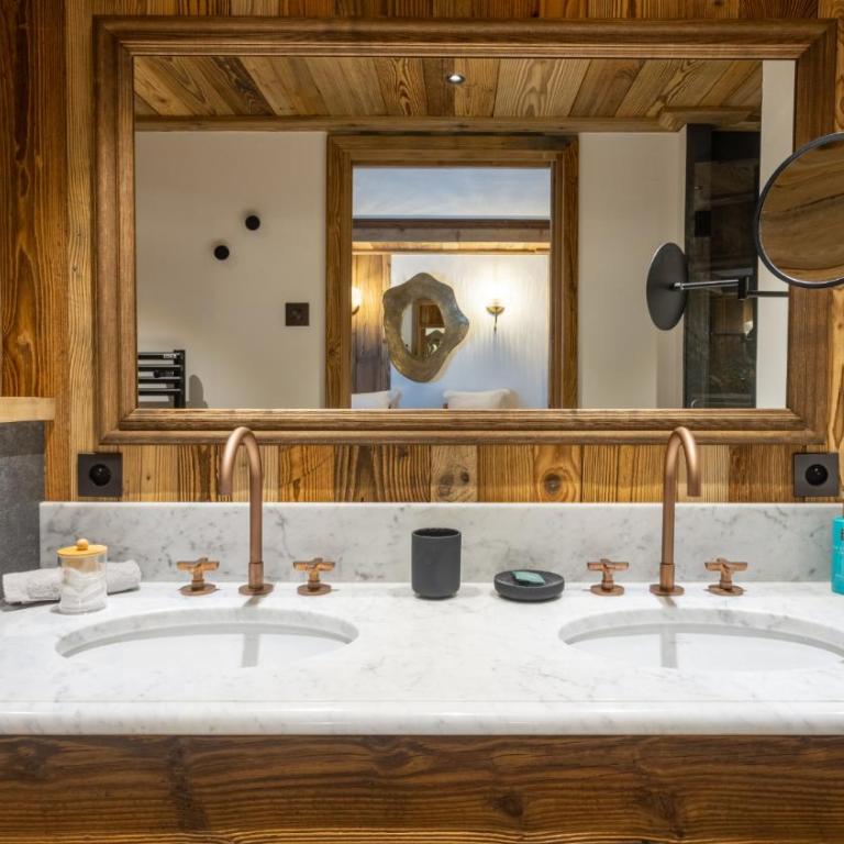 Suite Gelinotte 401 Val d'Isère by HILO Collection - 12 people - Jacuzzi - Appartamento - 16
