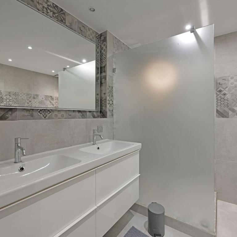 Loft Saint Roch - Spacieux - parking Gratuit - Apartment mit 4 Schlafzimmern - 6