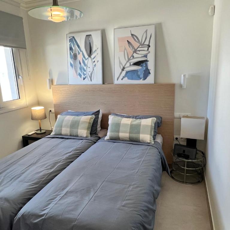 Estepona Beach Front Apartment with Stunning Sea Views - Two-Bedroom Apartment - 48