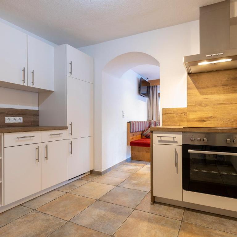 Landhaus Waldhart - Apartment mit 2 Schlafzimmern und Terrasse - 4