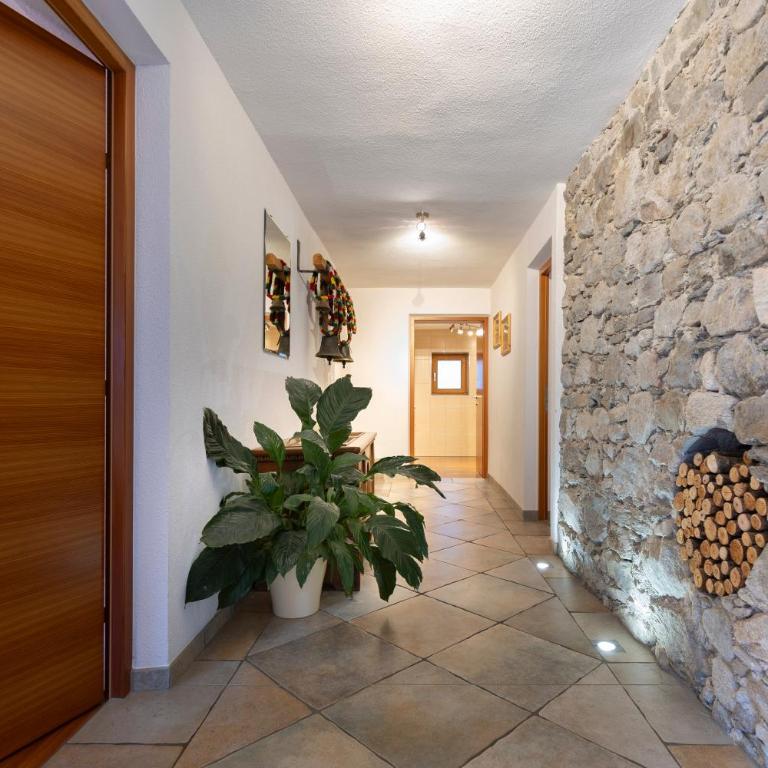 Landhaus Waldhart - Apartment mit 2 Schlafzimmern und Terrasse - 8