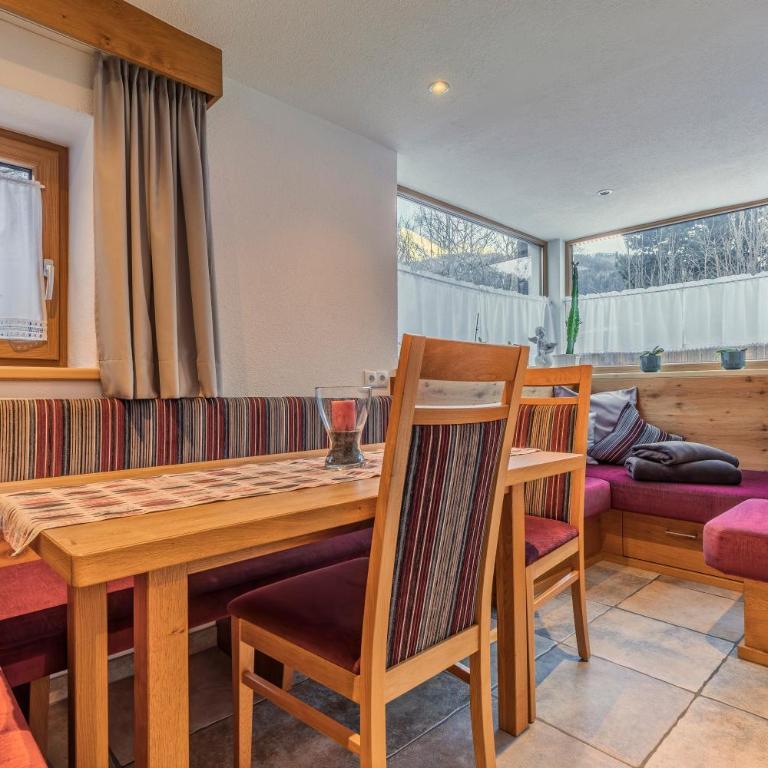 Landhaus Waldhart - Apartment mit 2 Schlafzimmern und Terrasse - 17
