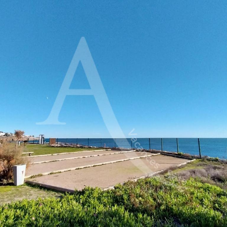 CAP CORNICHE piscine, studio cabine 4 personnes clim, wifi et parking - Studio mit Meerblick - 23