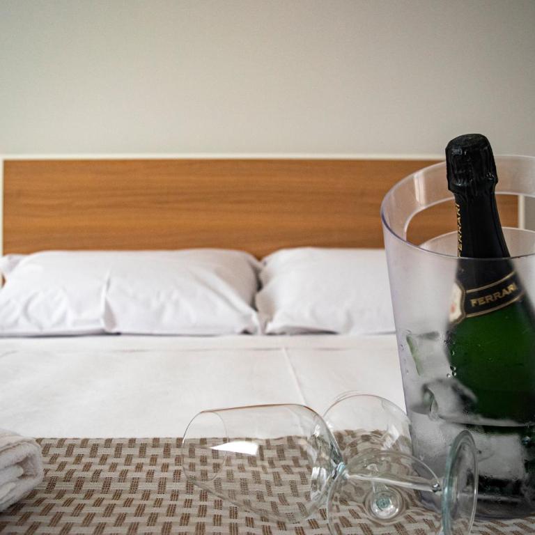 Ferrari Rooms & Apartments - Double Room with Garden View - 3