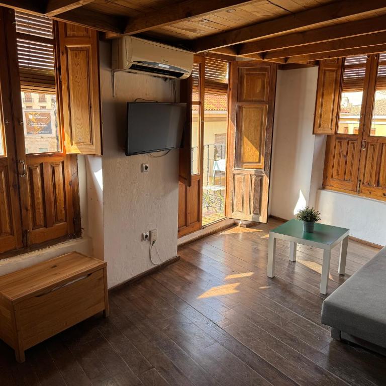 Piso 4 - Apartamento Mercado Central - Two-Bedroom Apartment - 1