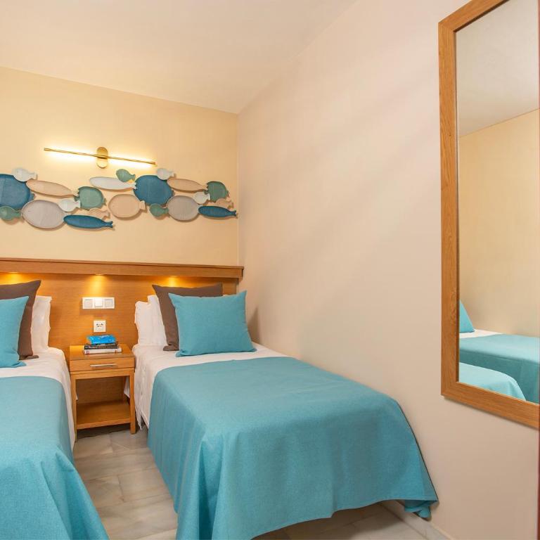 Sunset Beach Club Hotel Apartments - Apartamento Estudio con vistas parciales al mar - 2