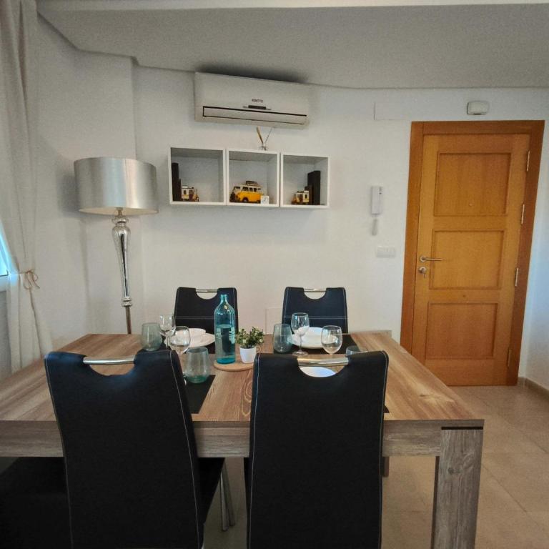 Bright Apartment with Stunning Swimming Pool Views - MO4812LT - Apartamento - 12