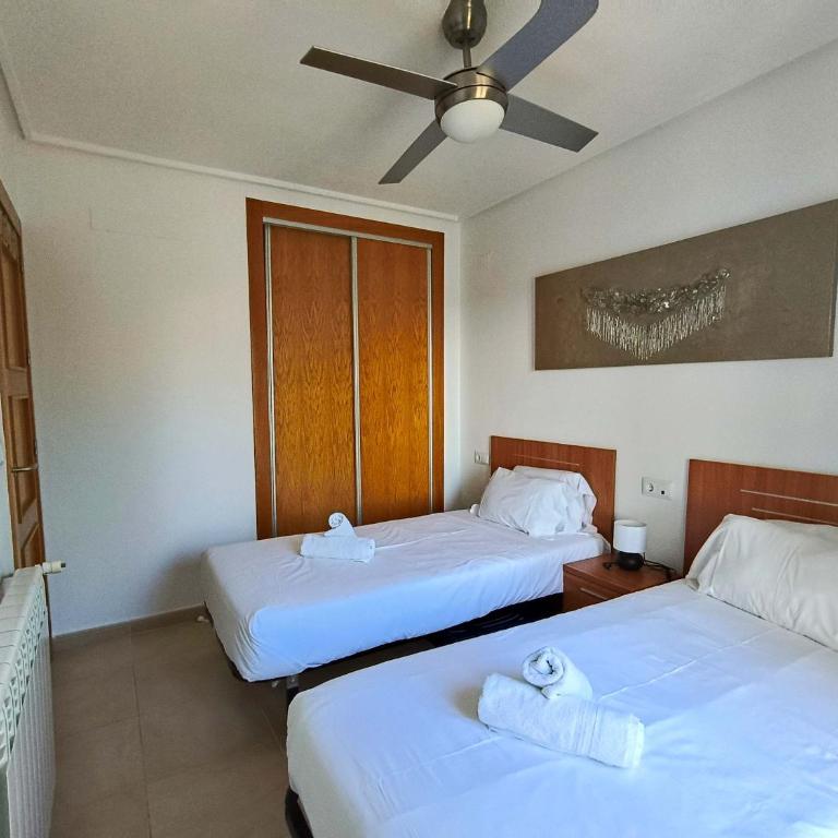 Bright Apartment with Stunning Swimming Pool Views - MO4812LT - Apartamento - 18