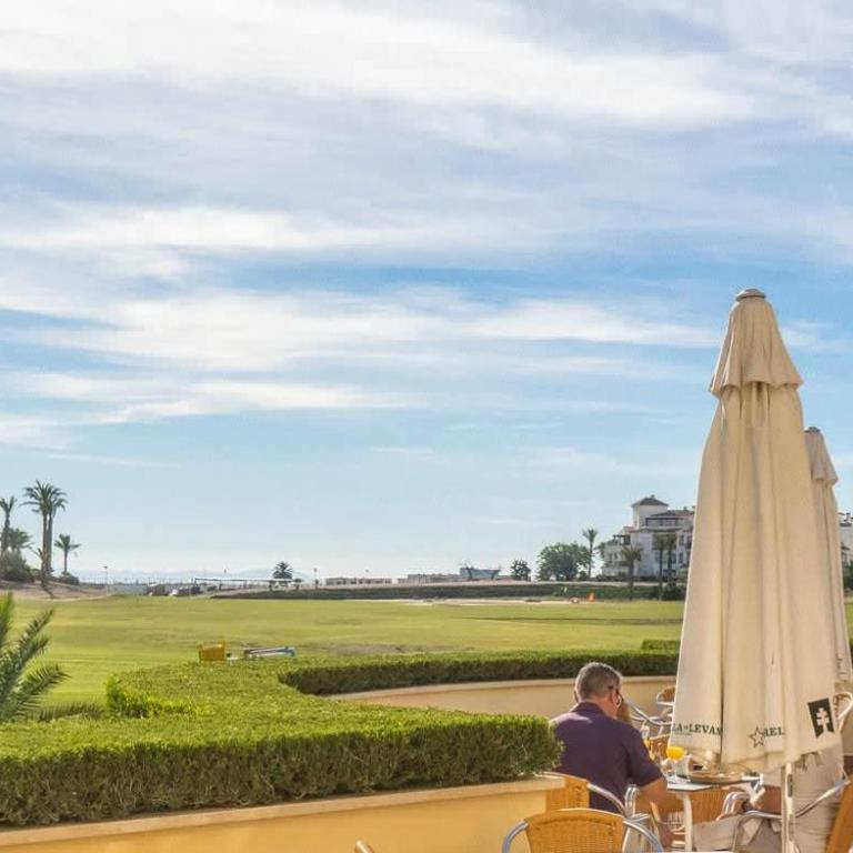 Bright Apartment with Stunning Swimming Pool Views - MO4812LT - Apartamento - 33