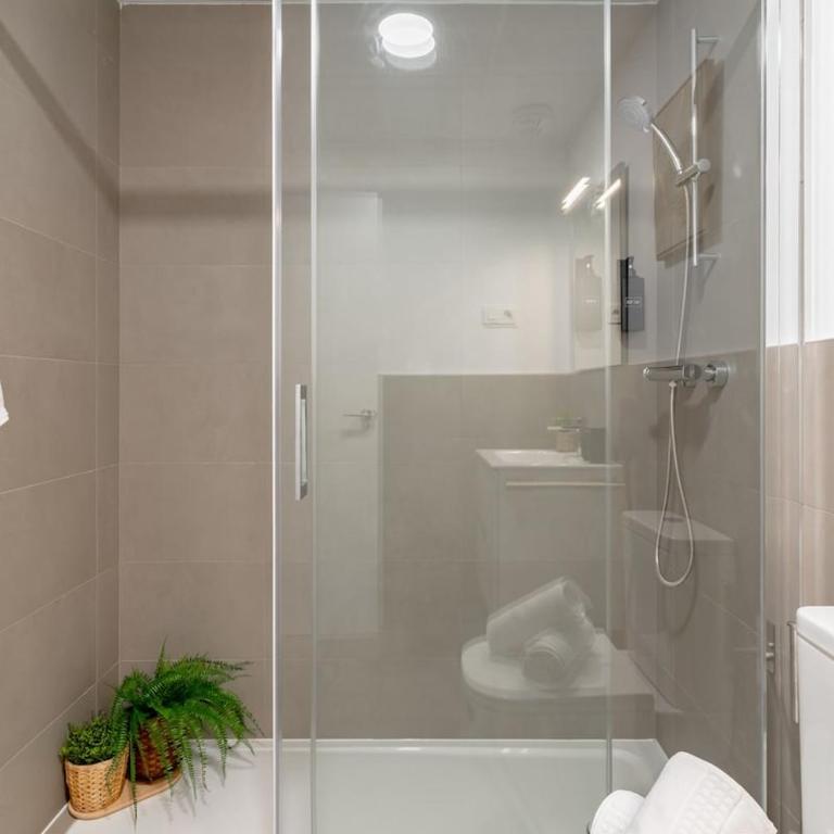 Alboran Playa & Golf - Apartamento de 2 dormitorios con balcón y vistas al mar - 22