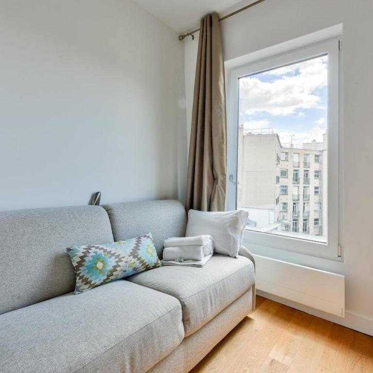 Studio with a panoramic view of the Eiffel Tower - Estudio - 10